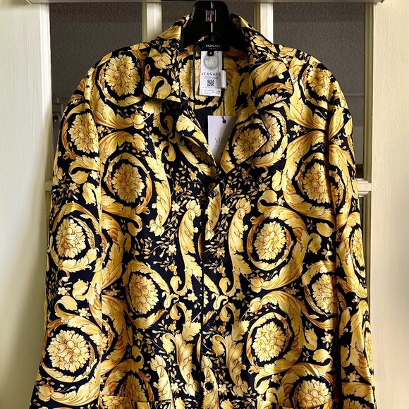 Brand New w/Tags $1,825 VERSACE Barocco-Print SILK PAJAMA TOP Size 4 IT / M - Picture 4 of 15